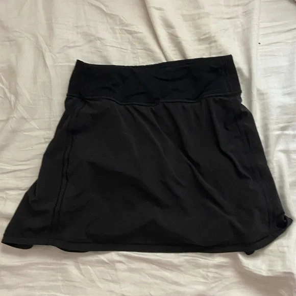 Lululemon black skort size 0 - Picture 2 of 3